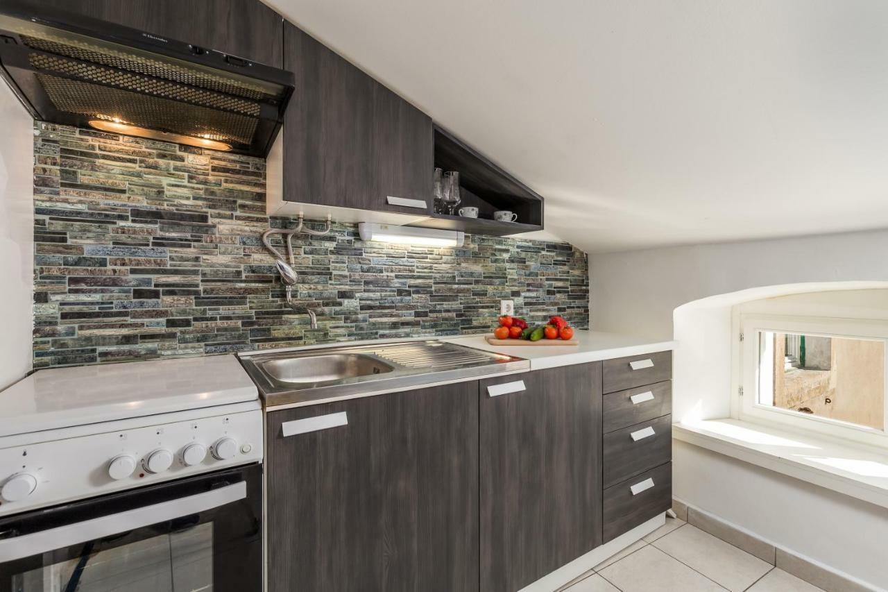 Bella Central Apartment Риека Экстерьер фото